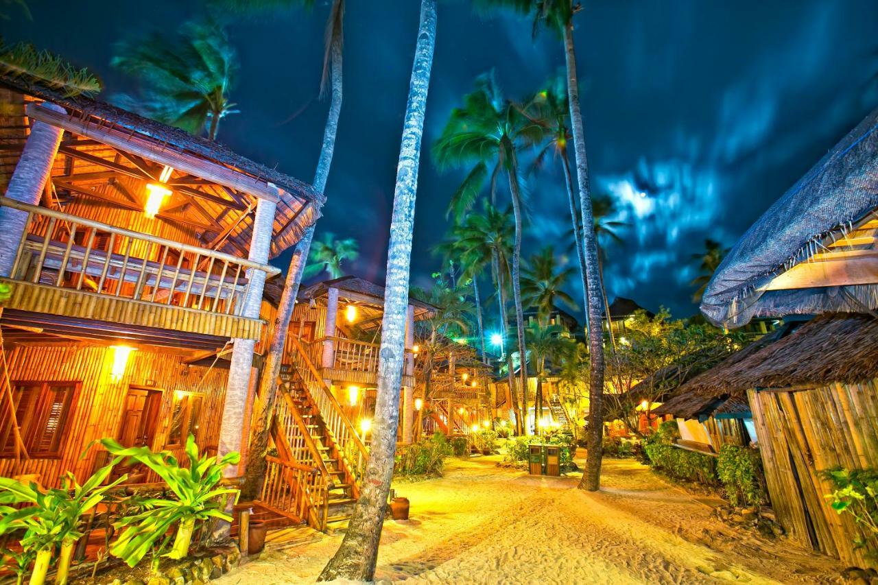 Fridays Boracay Beach Resort Balabag  Buitenkant foto