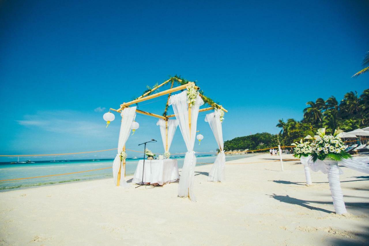 Fridays Boracay Beach Resort Balabag  Buitenkant foto
